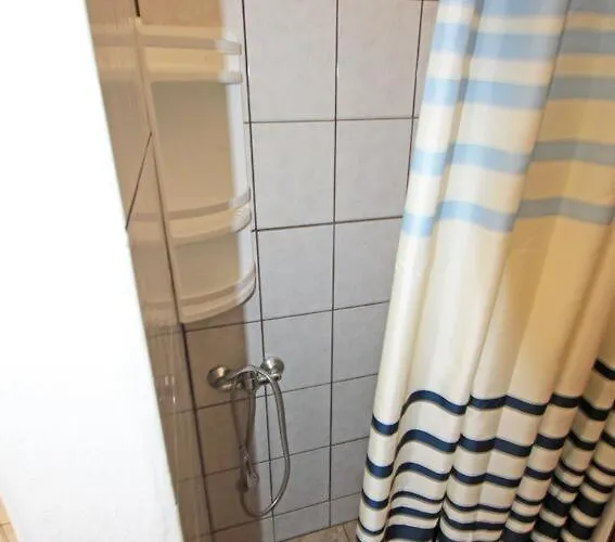 Апартаменты Apartments By The Sea Vinjerac, Zadar - 5824