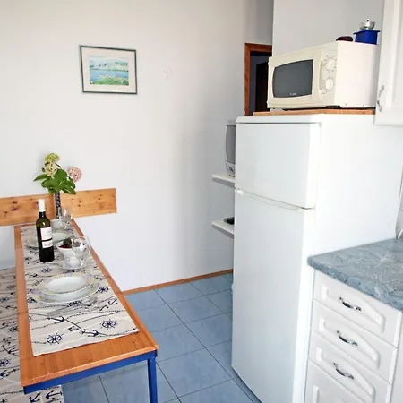 Апартаменты Apartments By The Sea Vinjerac, Zadar - 5824 *