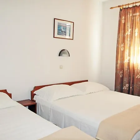 Апартаменты Apartments By The Sea Vinjerac, Zadar - 5824 *
