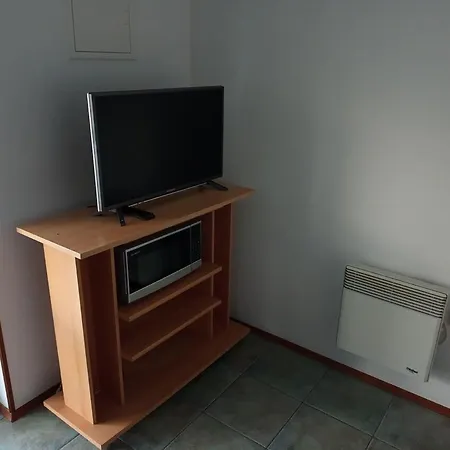 Apartments By The Sea Vinjerac, Zadar - 5824 Апартаменты